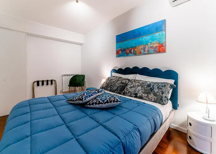 Elegant Penthouse - Metro Conca D'Oro & Terrace